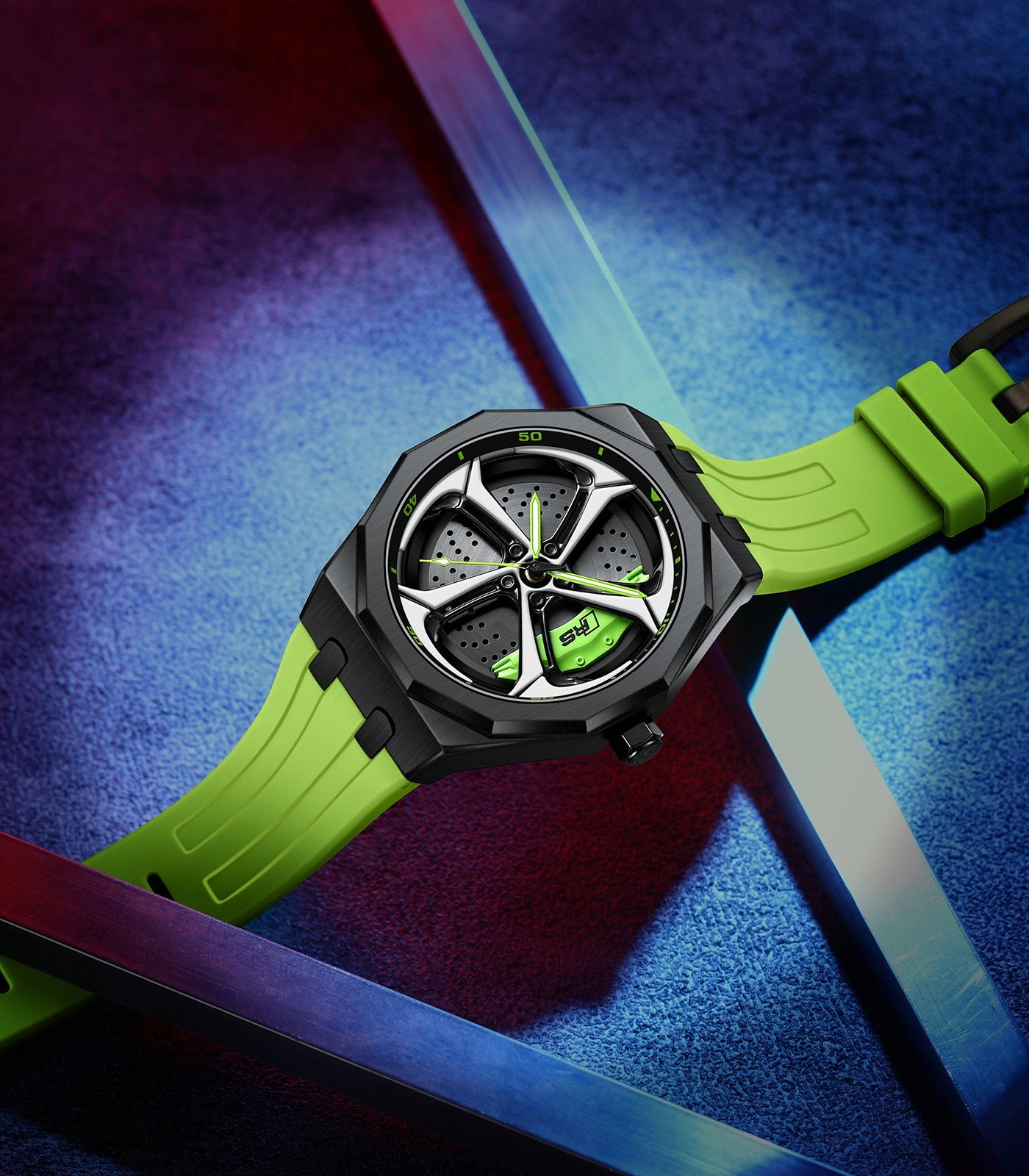 AUDI RS Q8 - SPINNING WATCH