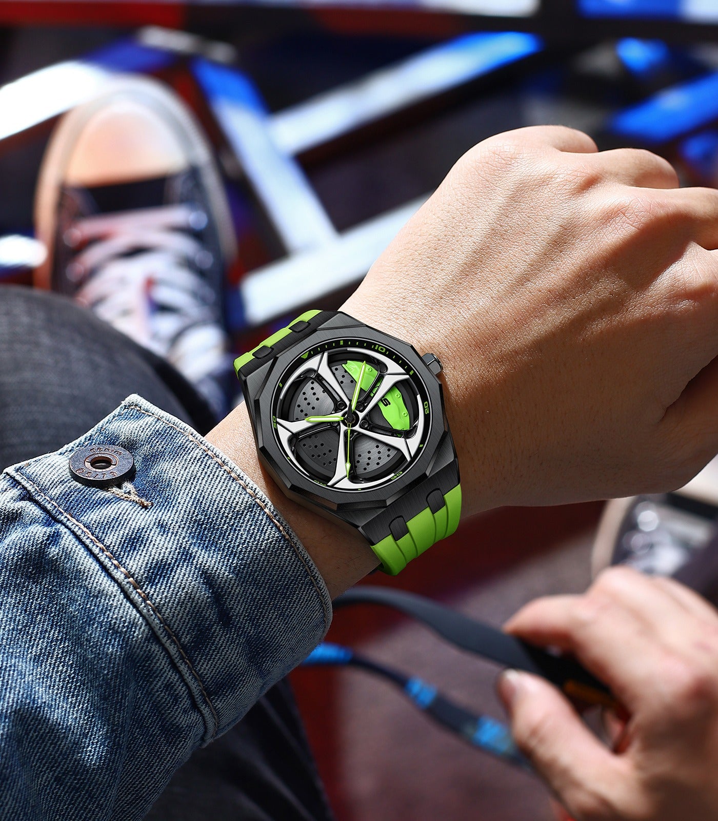 RS q8 Wheel watch by driveclox