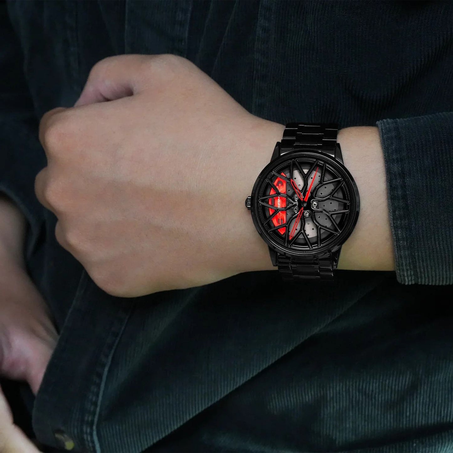 AMG PETRONAS 63S - SPINNING WATCH | MERCEDES